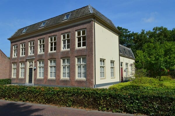 Photo 7 of Burgemeester van den Boschstraat 1-D