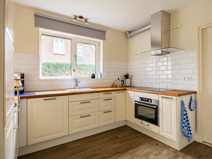 Foto 11 van Zutphenseweg 10-A