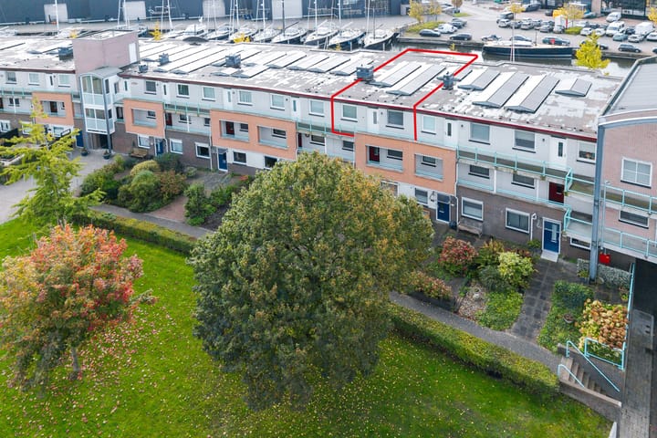 Foto 2 van Waterborg 245