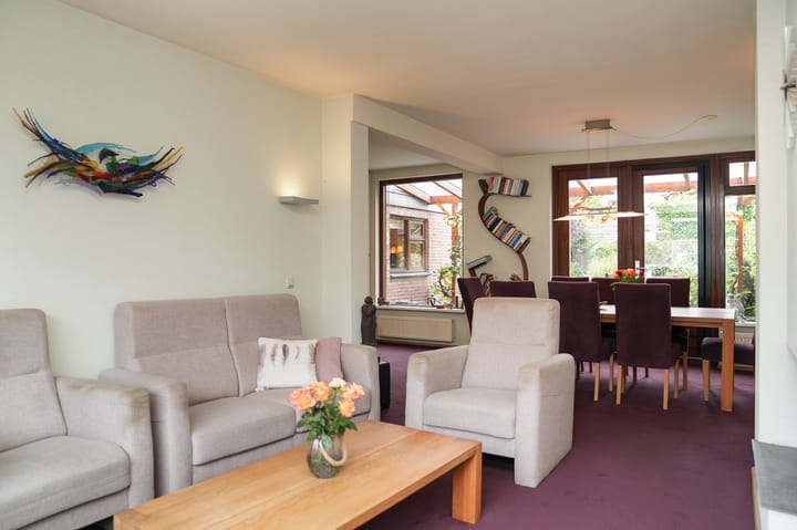 Foto 5 van van Almondestraat 8