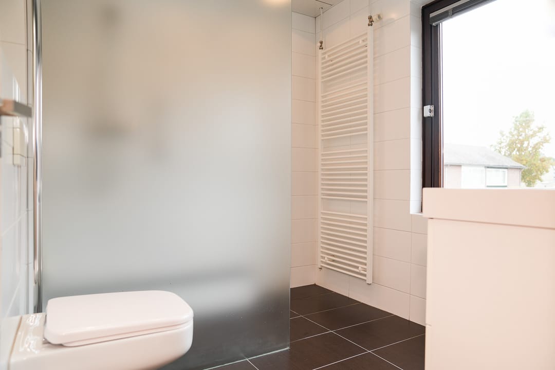 Foto 13 van van Almondestraat 8