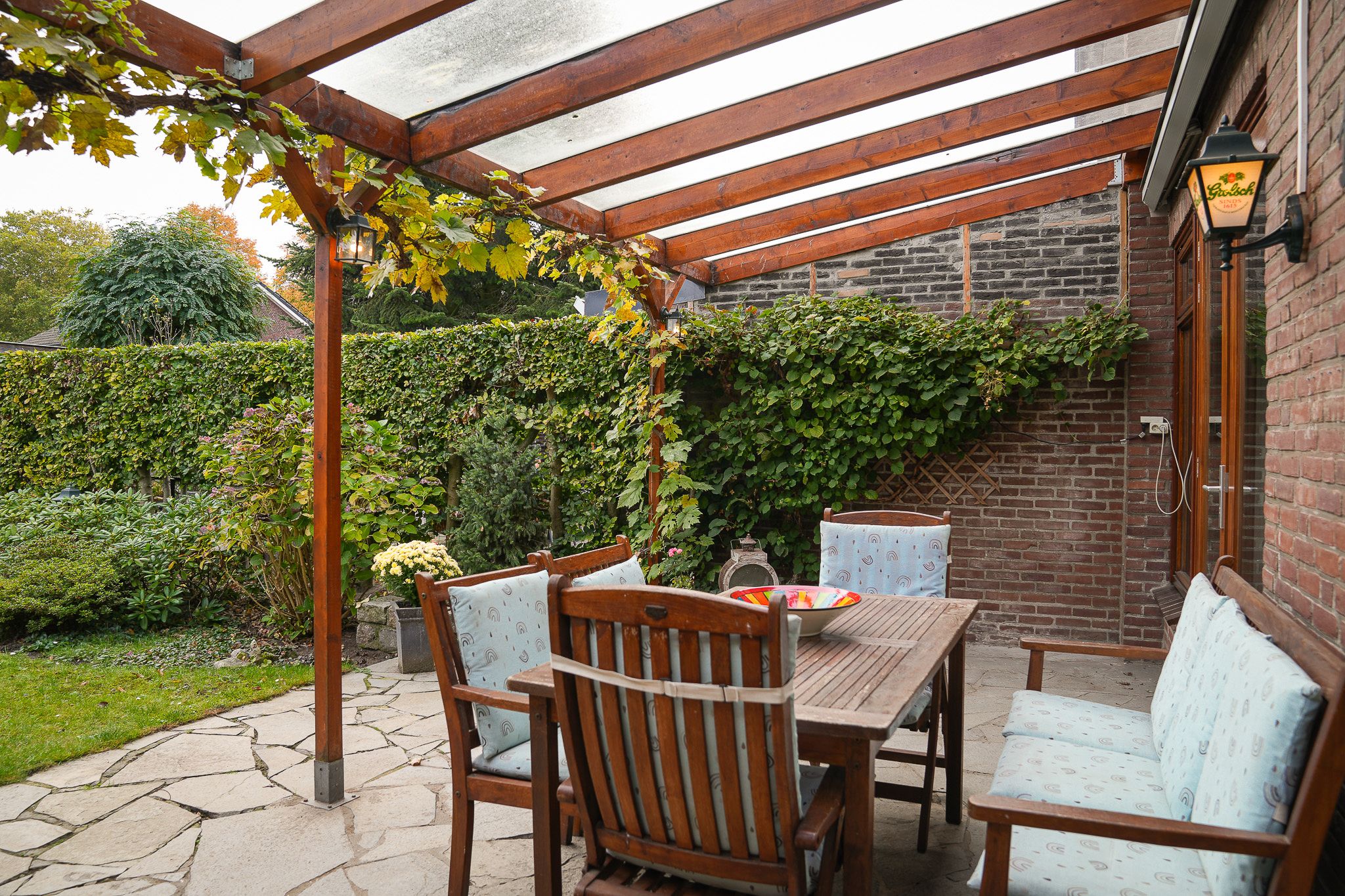 Foto 18 van van Almondestraat 8