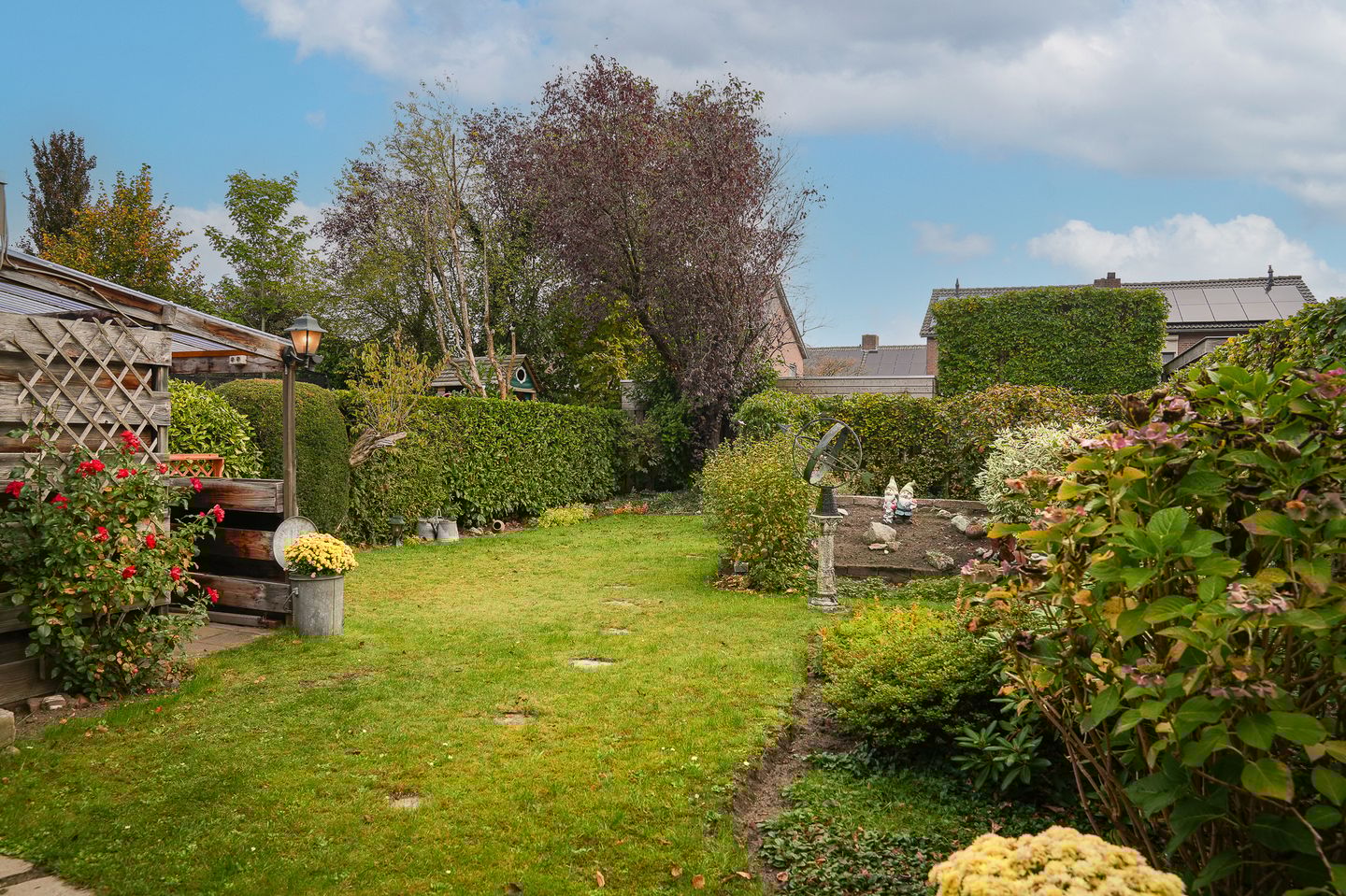 Foto 20 van van Almondestraat 8