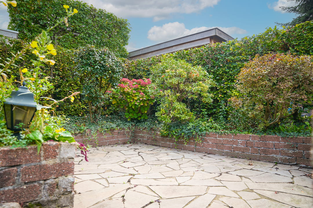 Foto 22 van van Almondestraat 8