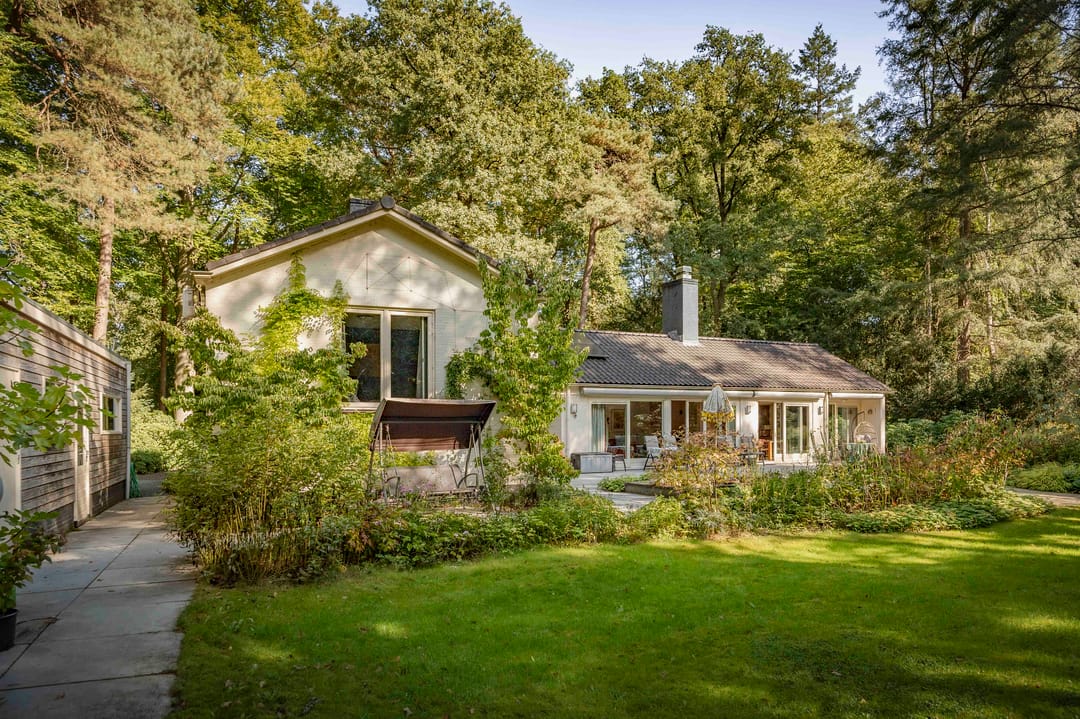 Foto 8 van Middenweg 10