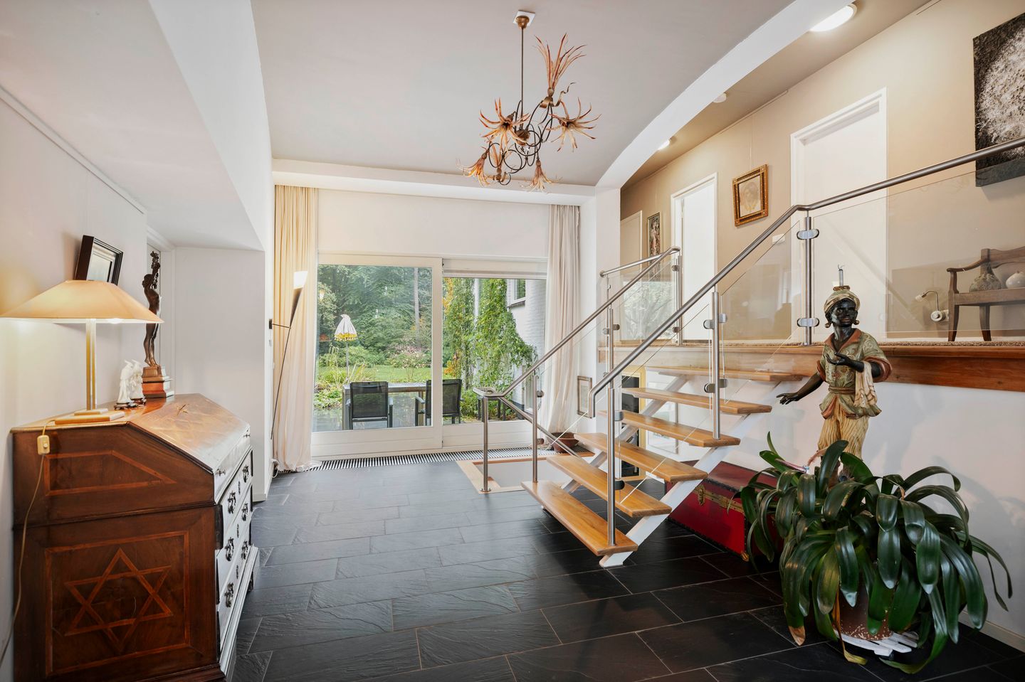 Foto 14 van Middenweg 10