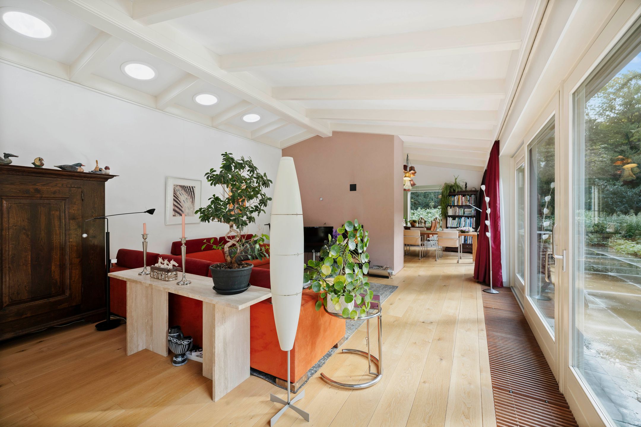 Foto 21 van Middenweg 10