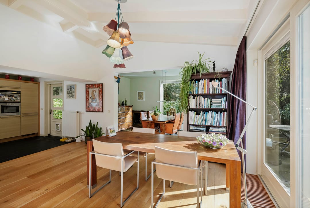 Foto 23 van Middenweg 10