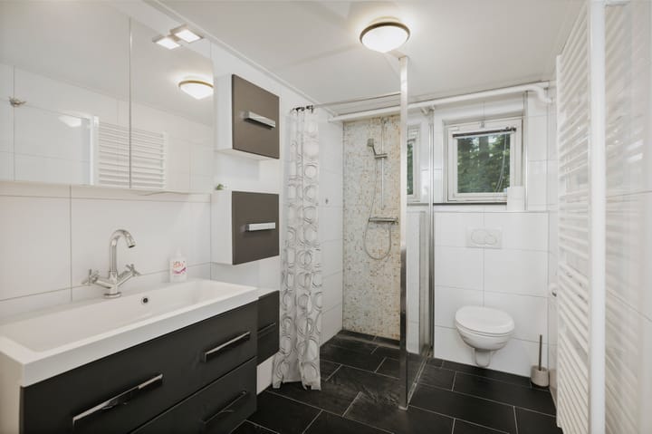 Foto 34 van Middenweg 10