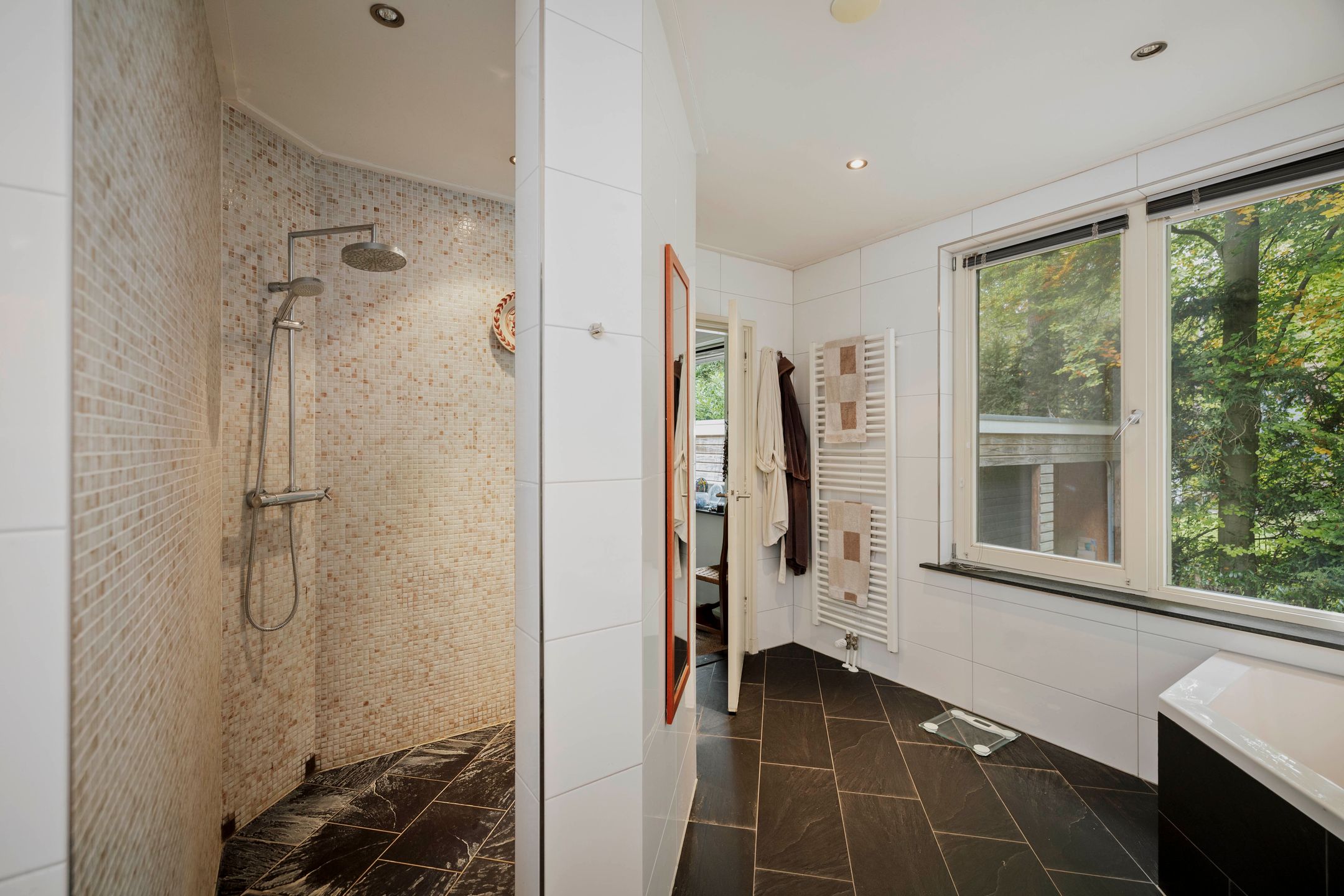 Foto 45 van Middenweg 10