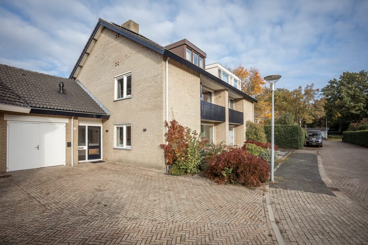 Photo 53 of Suurhofflaan 4