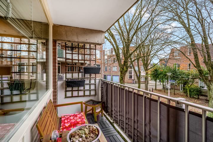 Photo 4 of Meijer van Leeuwenstraat 40