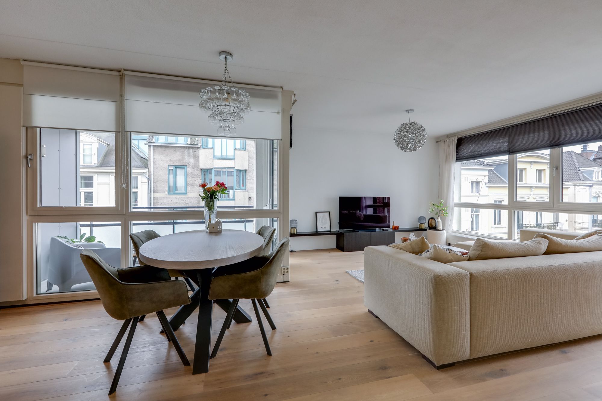 Photo 18 of Utrechtsestraat 44-13