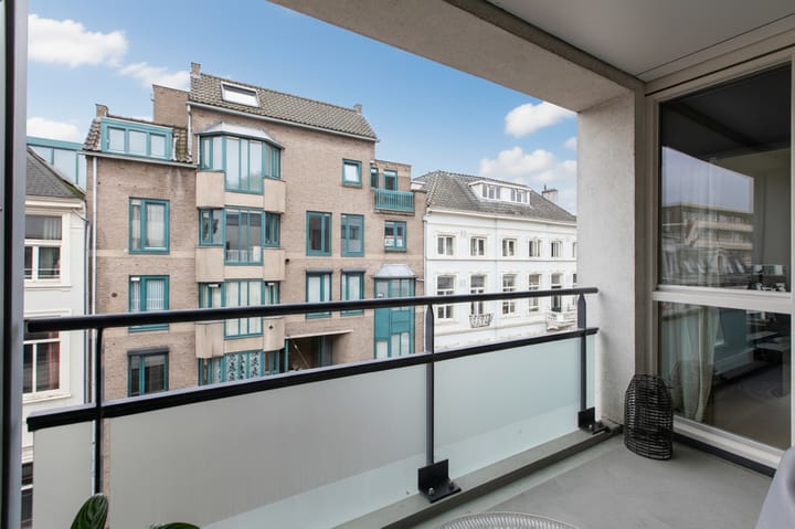 Photo 29 of Utrechtsestraat 44-13