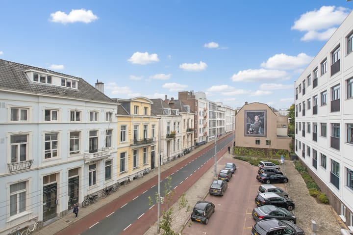 Photo 31 of Utrechtsestraat 44-13