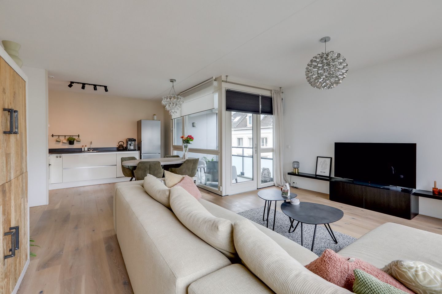 Photo 34 of Utrechtsestraat 44-13