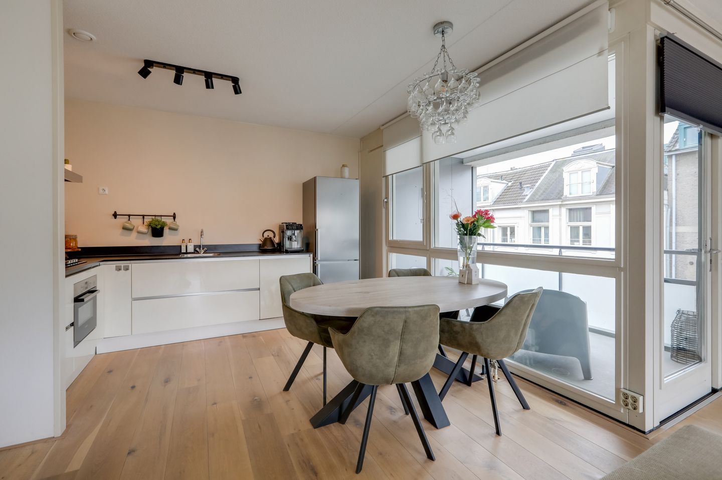 Photo 35 of Utrechtsestraat 44-13