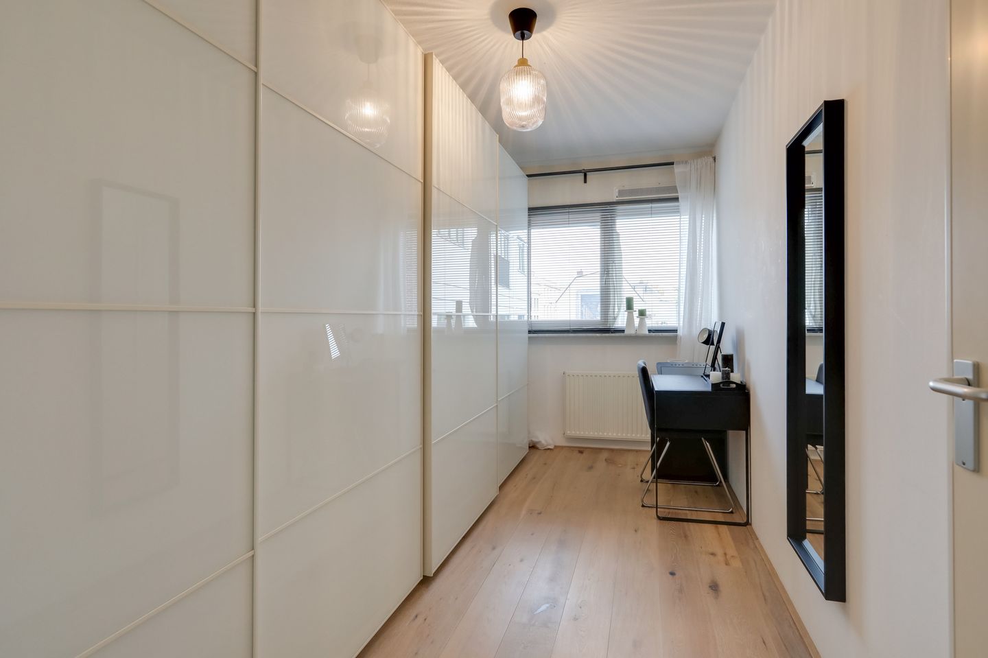 Photo 40 of Utrechtsestraat 44-13