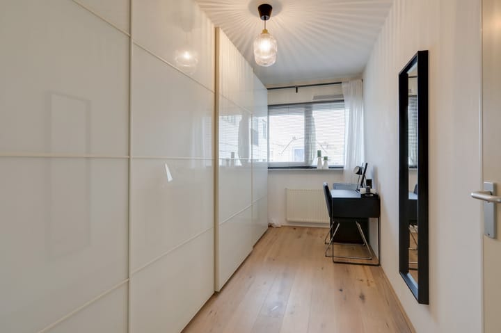 Photo 40 of Utrechtsestraat 44-13