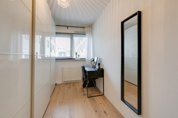 Photo 41 of Utrechtsestraat 44-13