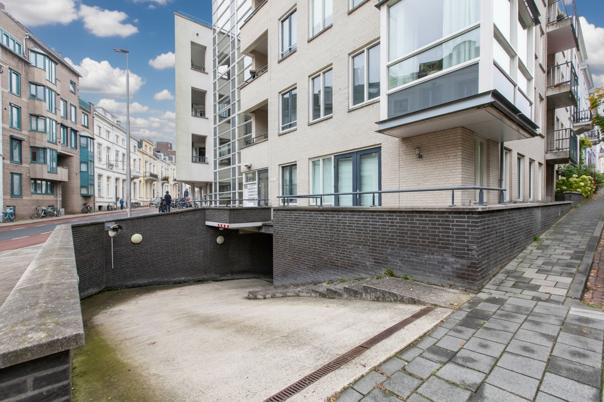 Photo 51 of Utrechtsestraat 44-13