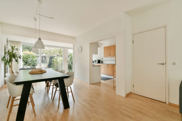 Foto 7 van Amberlaan 11