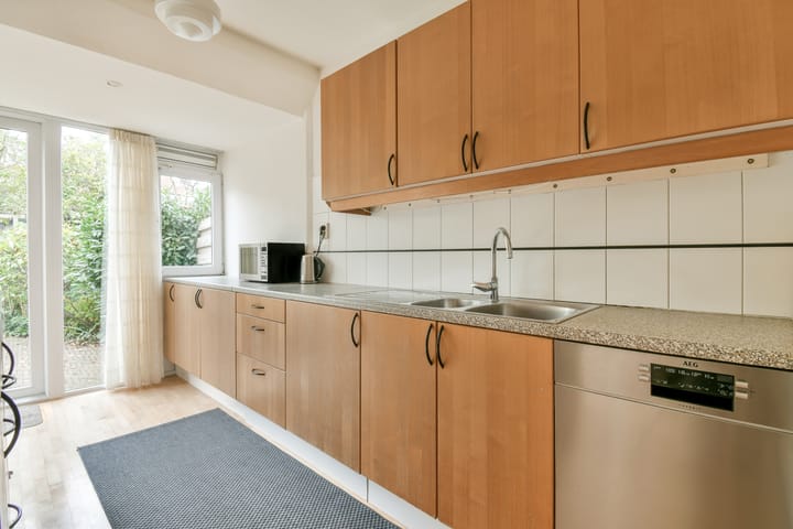 Foto 11 van Amberlaan 11