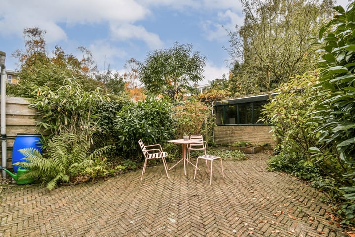 Foto 13 van Amberlaan 11