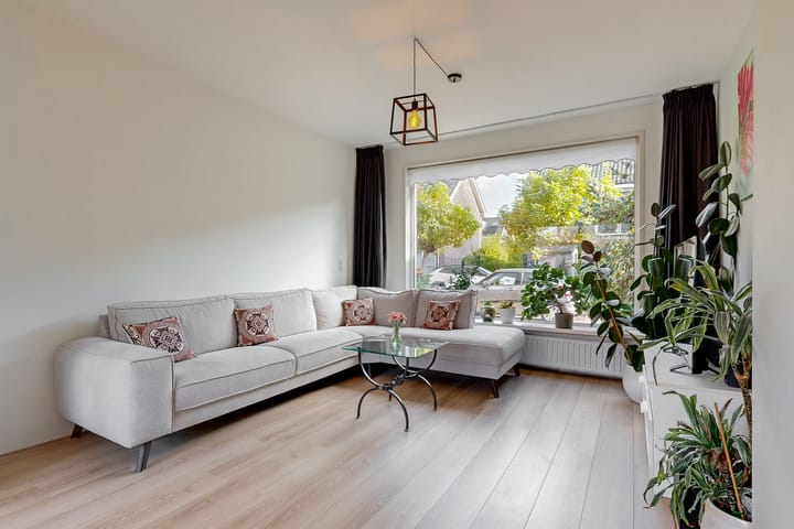 Photo 7 of Adegeest 9