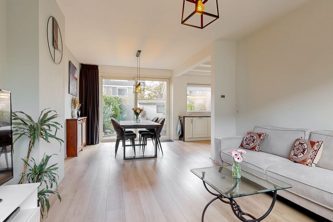 Foto 8 van Adegeest 9