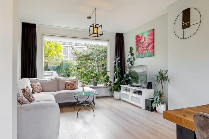 Photo 11 of Adegeest 9