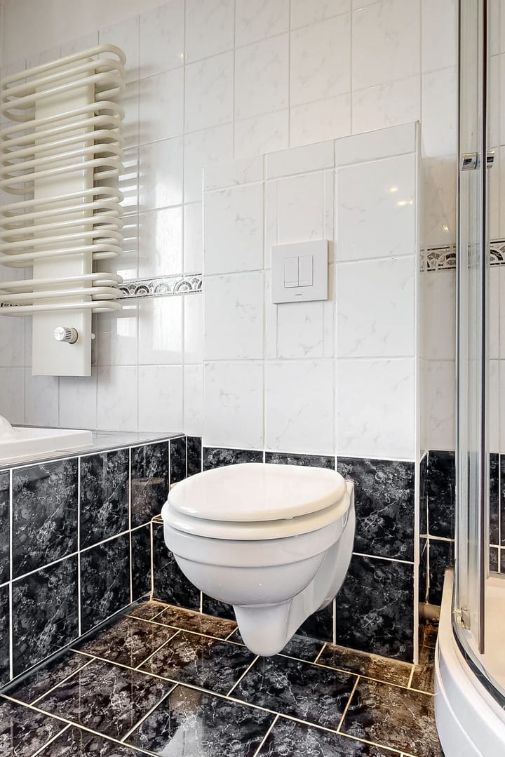 Photo 27 of Adegeest 9