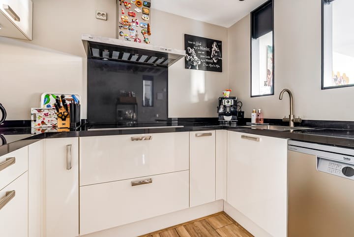 Foto 19 van Alban Bergstraat 2