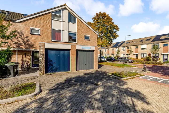 Foto 28 van Alban Bergstraat 2