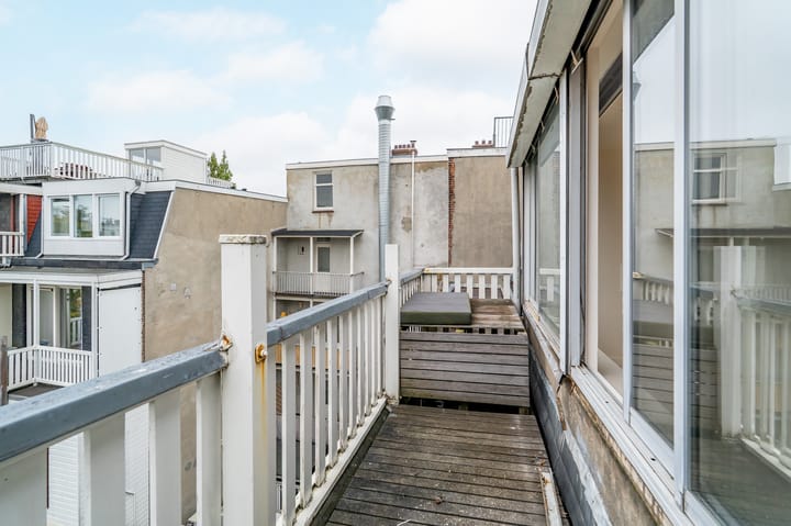 Foto 15 van Jan Pieter Heijestraat 152-3