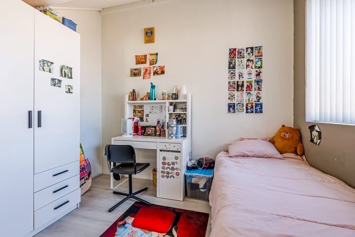 Foto 43 van Alban Bergstraat 2