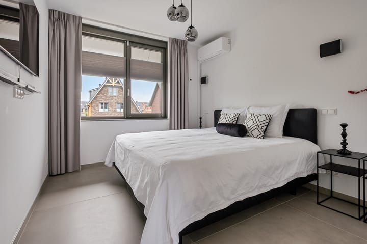 Photo 20 of Vlaserf 8