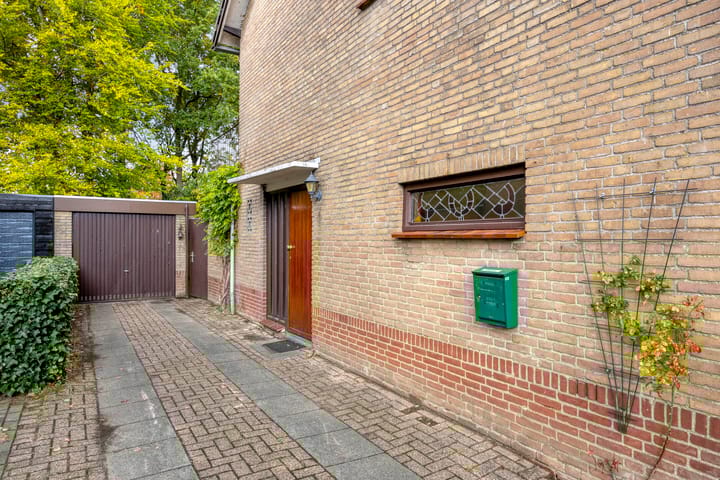 Photo 2 of Guido Gezellelaan 8