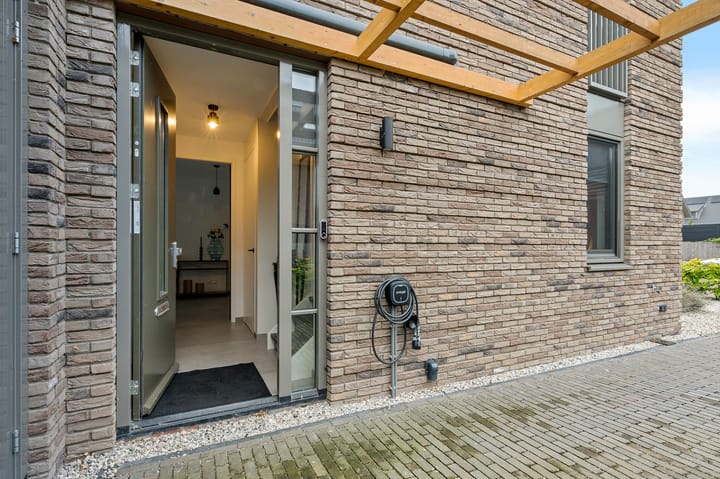 Photo 3 of Vlaserf 8