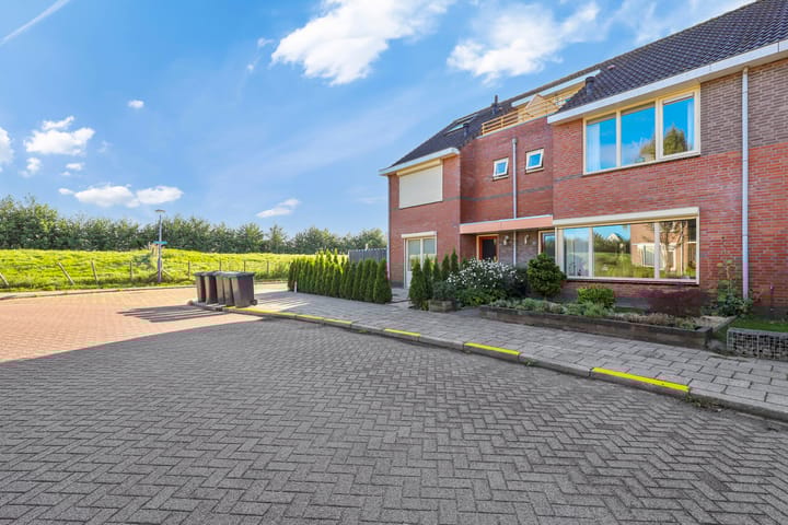 Photo 6 of Tuinstraat 22