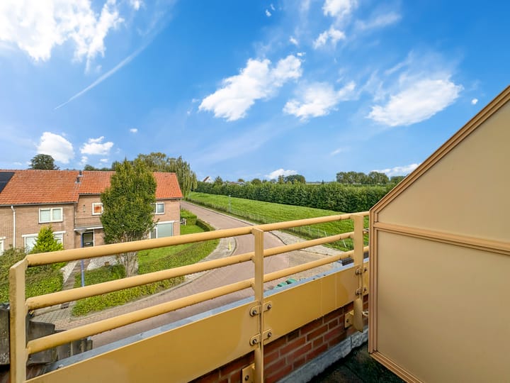 Photo 42 of Tuinstraat 22