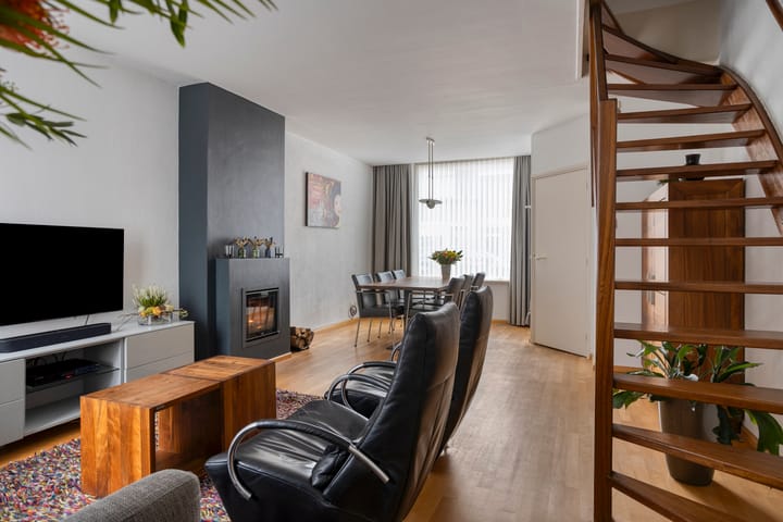 Photo 7 of Winkler Prinsstraat 16