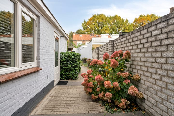 Photo 25 of Winkler Prinsstraat 16