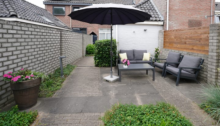 Photo 38 of Winkler Prinsstraat 16