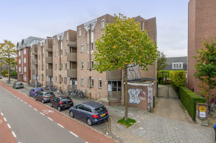 Photo 33 of Tongelresestraat 2