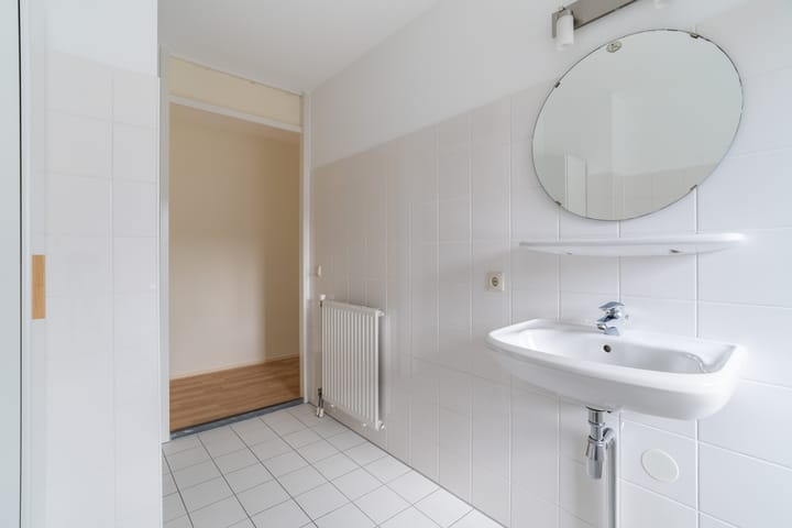 Photo 36 of Spiegelmakerstraat 3