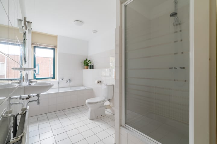 Photo 32 of Spiegelmakerstraat 3