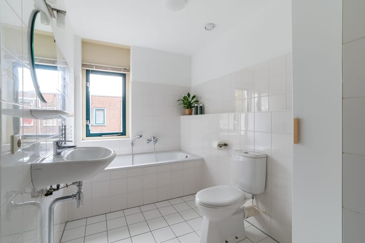 Photo 33 of Spiegelmakerstraat 3