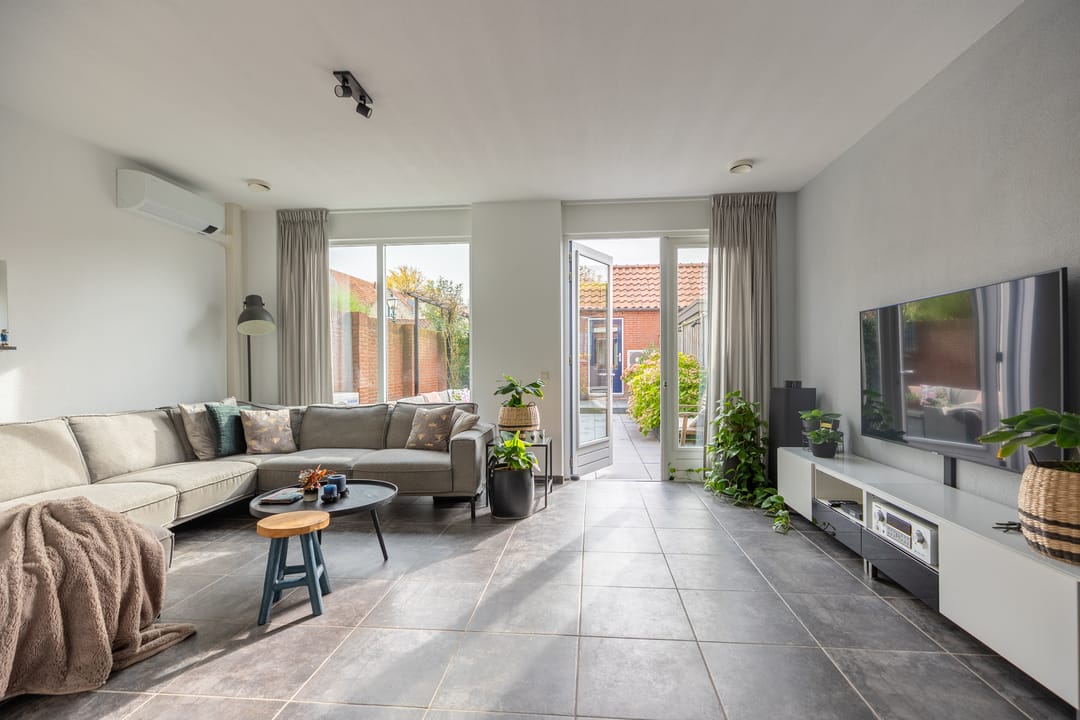 Foto 2 van Witte de Withstraat 41