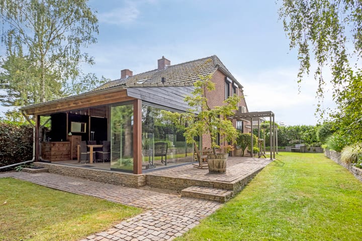 Foto 4 van Drogesestraat 1